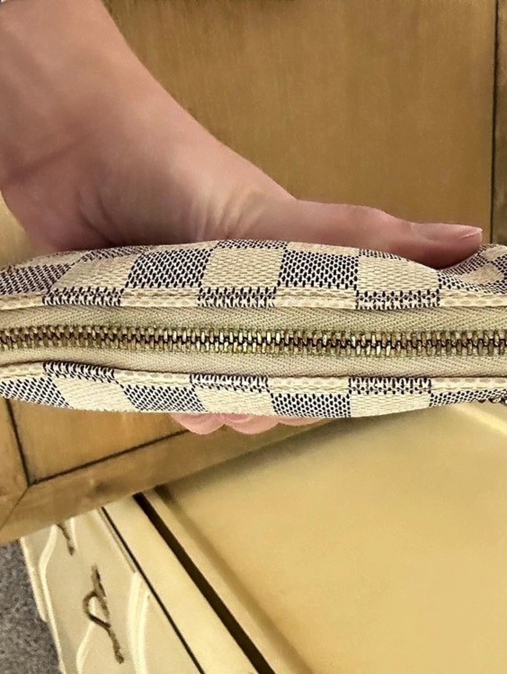 Louis Vuitton Damier Azur Mini Pochette Accessoires in White & Brown - Picture 3 of 8